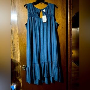 Plus Size Tie Back Midi Dress